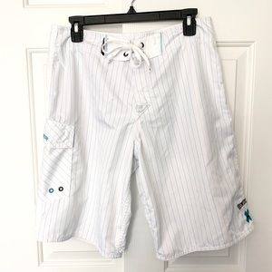 QUICKSILVER Men’s Lined Board Shorts White/Blue 31